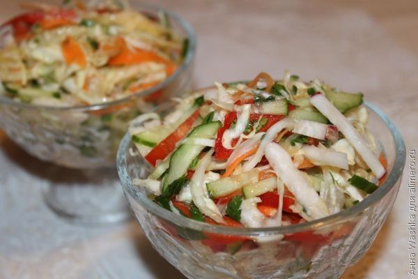 Салат из капусты «Витаминный»
