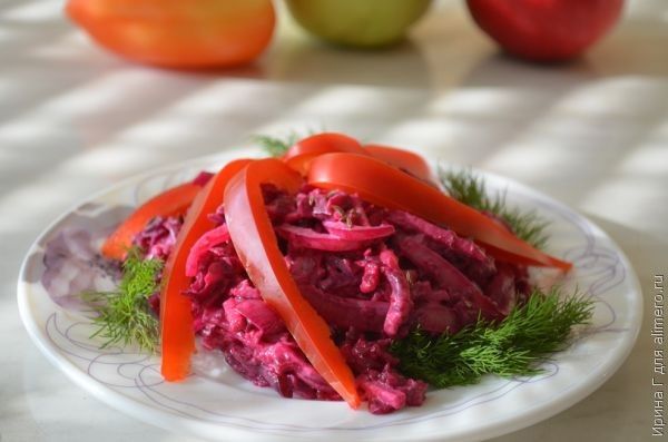 Капустный салат со свеклой, морковью и яблоком «Витаминный» — Кулинарные рецепты любящей жены