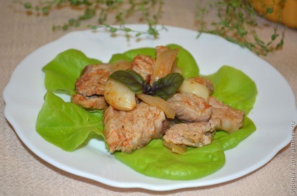 Тушеная свинина с луком – пошаговый рецепт приготовления с фото