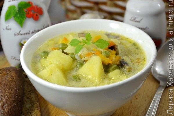 Грибной крем-суп с домашними сухариками