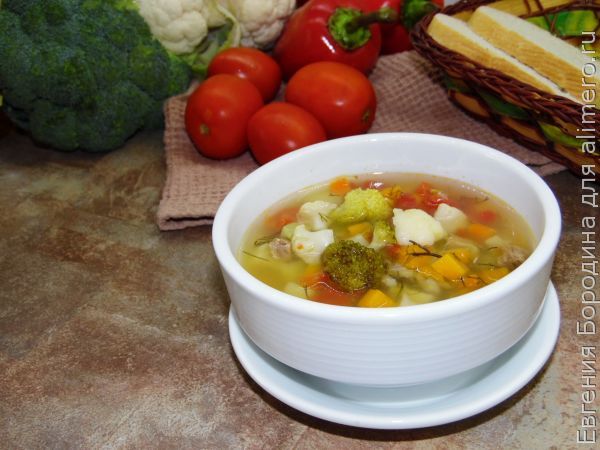Суп с брокколи и цветной капустой
