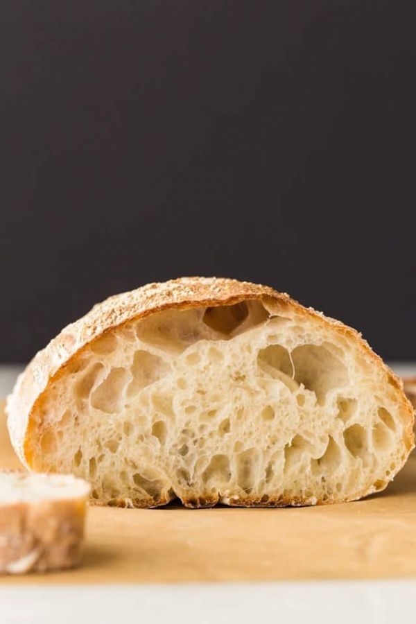 Чиабатта - итальянский хрустящий хлеб