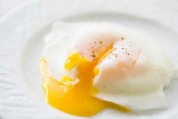 Как легко приготовить идеальное яйцо пашот