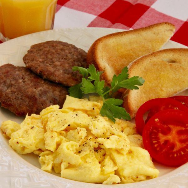Как приготовить скрамбл - простой завтрак из яиц