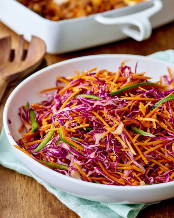 Постный салат из капусты и морковки - пикантный, быстрый, вкусный
