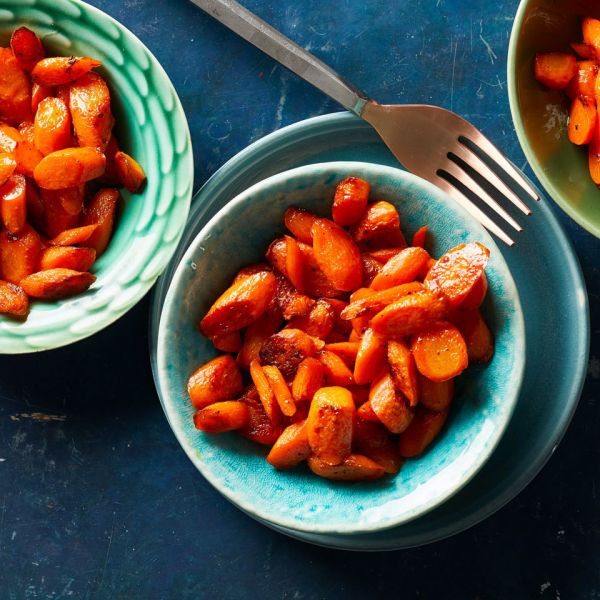 Морковь в сладкой медовой глазури - идеальный гарнир