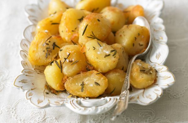 Простой рецепт хрустящей жареной картошечки