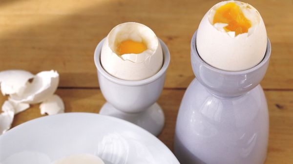 Как правильно приготовить яйцо всмятку: рецепт Марты Стюарт