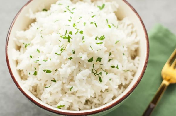 Как приготовить белый рис: базовый рецепт