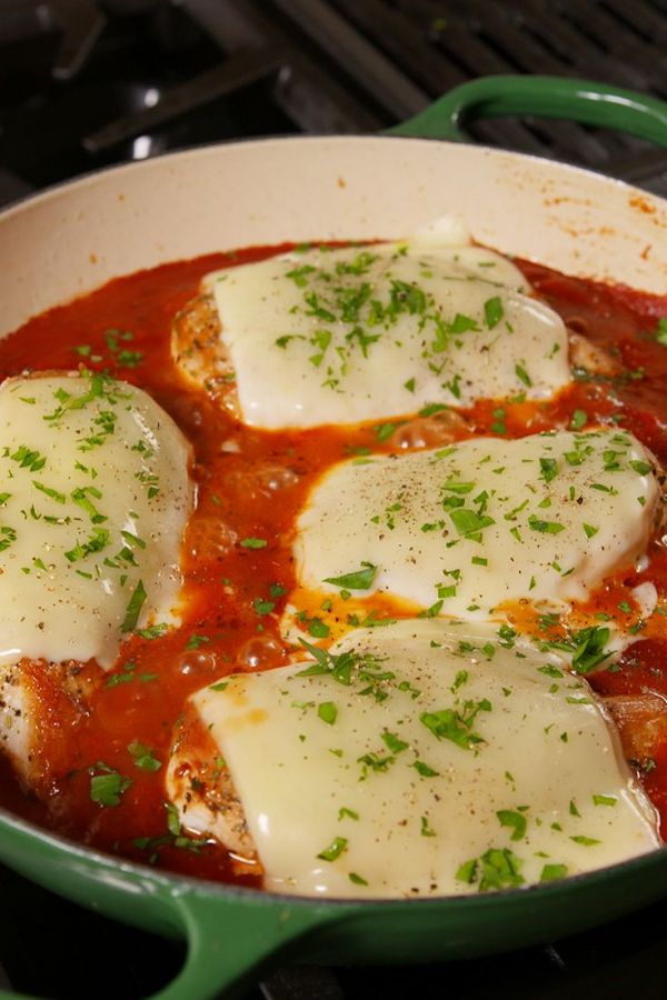 Курица с сыром в томатном соусе по-итальянски