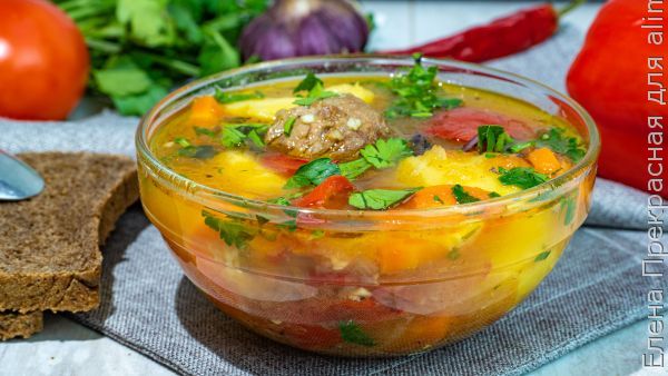 Суп-шурпа с бараниной и овощами по-узбекски