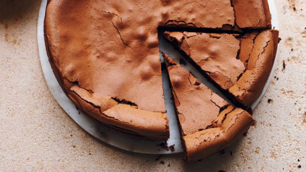 Готовим шоколадно-кофейный торт без муки