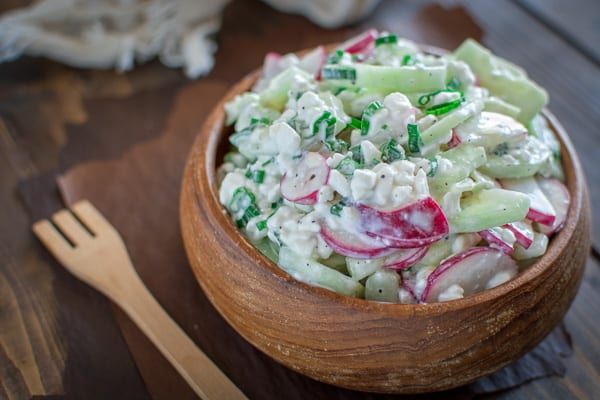 Легкий весенний салат за 10 минут