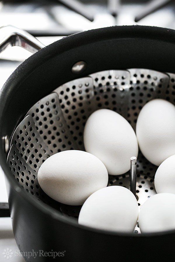 Как приготовить яйца вкрутую на пару