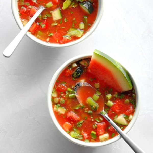 Холодный суп из арбуза за 25 минут