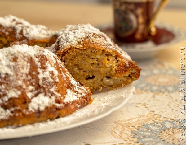 Простой и вкусный тыквенный пирог с грецкими орехами