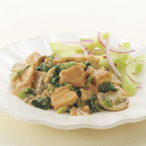 Тофу с грибами и овощами – ароматное блюдо за 25 минут