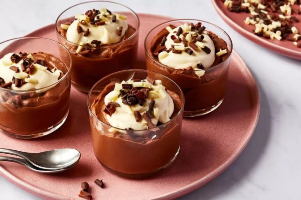 Классический шоколадный мусс за 20 минут – готовим фирменный французский десерт у себя дома