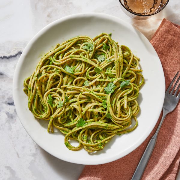 Полезные спагетти с авокадо - быстрый, простой и вкусный ужин