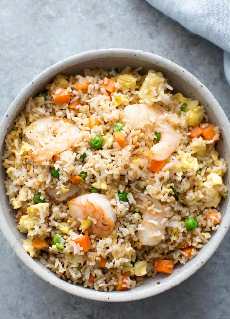 Жареный рис с креветками по-китайски - и гарнир, и основное блюдо